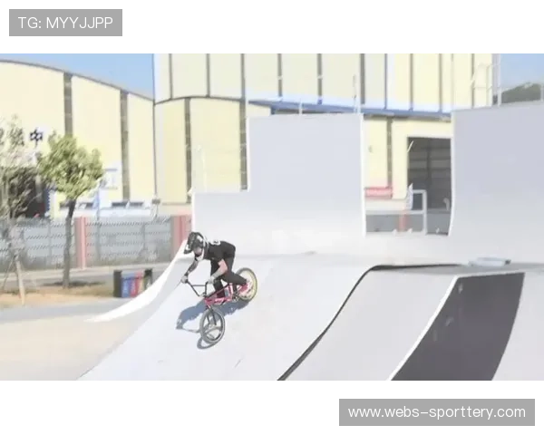 东莞13岁车手刘浩冉获评吉尼斯世界纪录日中国代表人物